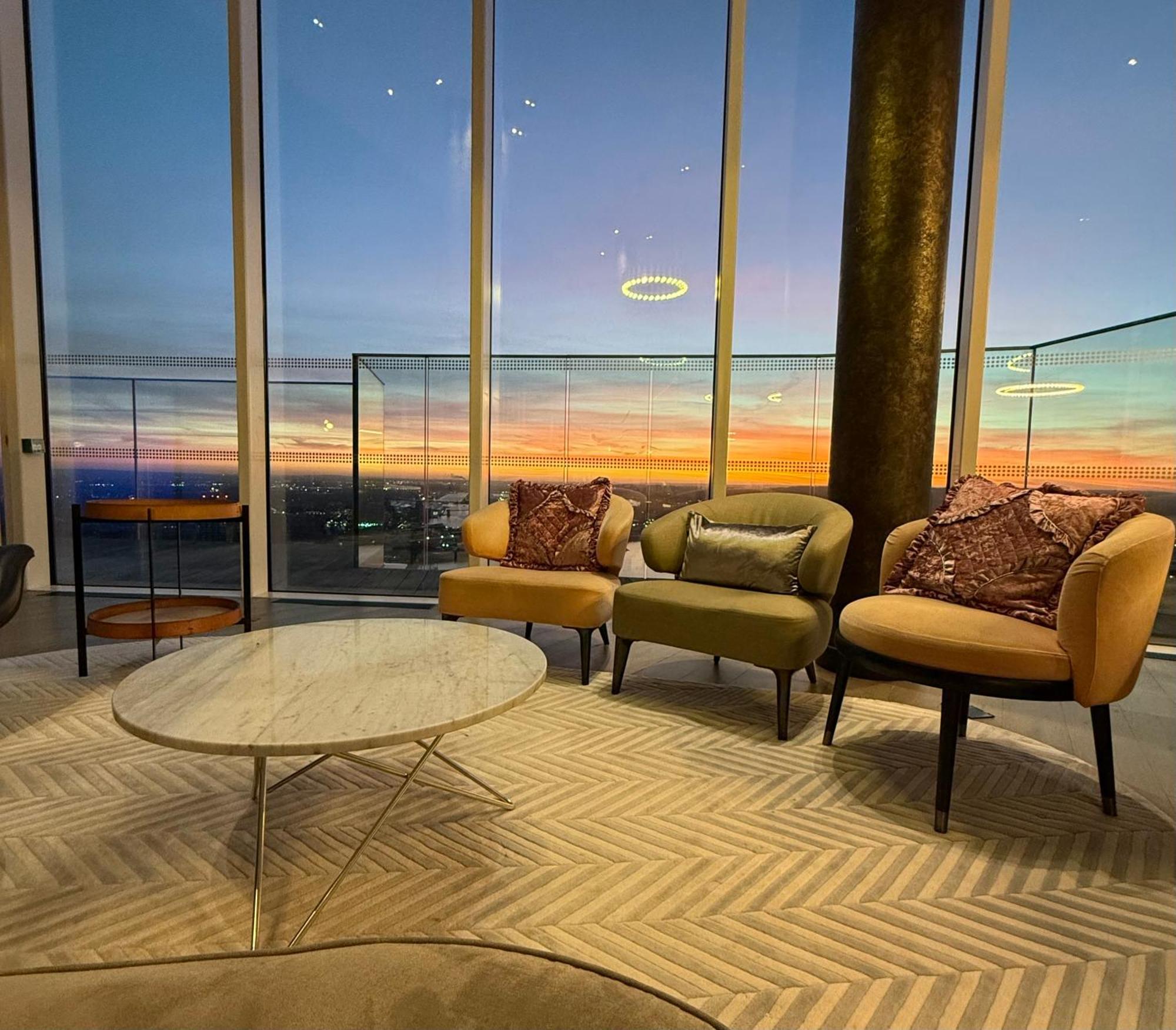 Luxury Modern 2 Bed Flat With Balcony And City View - Canary Wharf City Center Londra Esterno foto